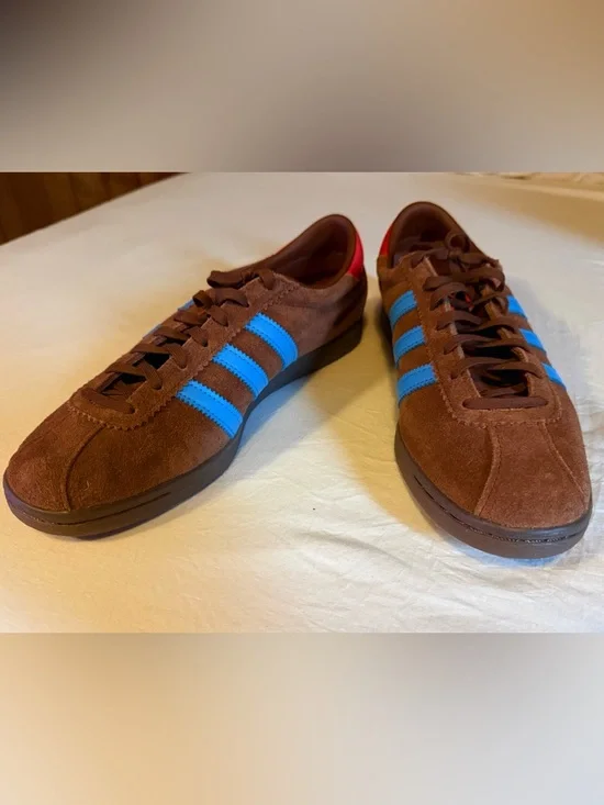 Brand New Adidas Originals x
Billy's 'Japan City Series' Kyoto in brown. - Picture 5 of 6